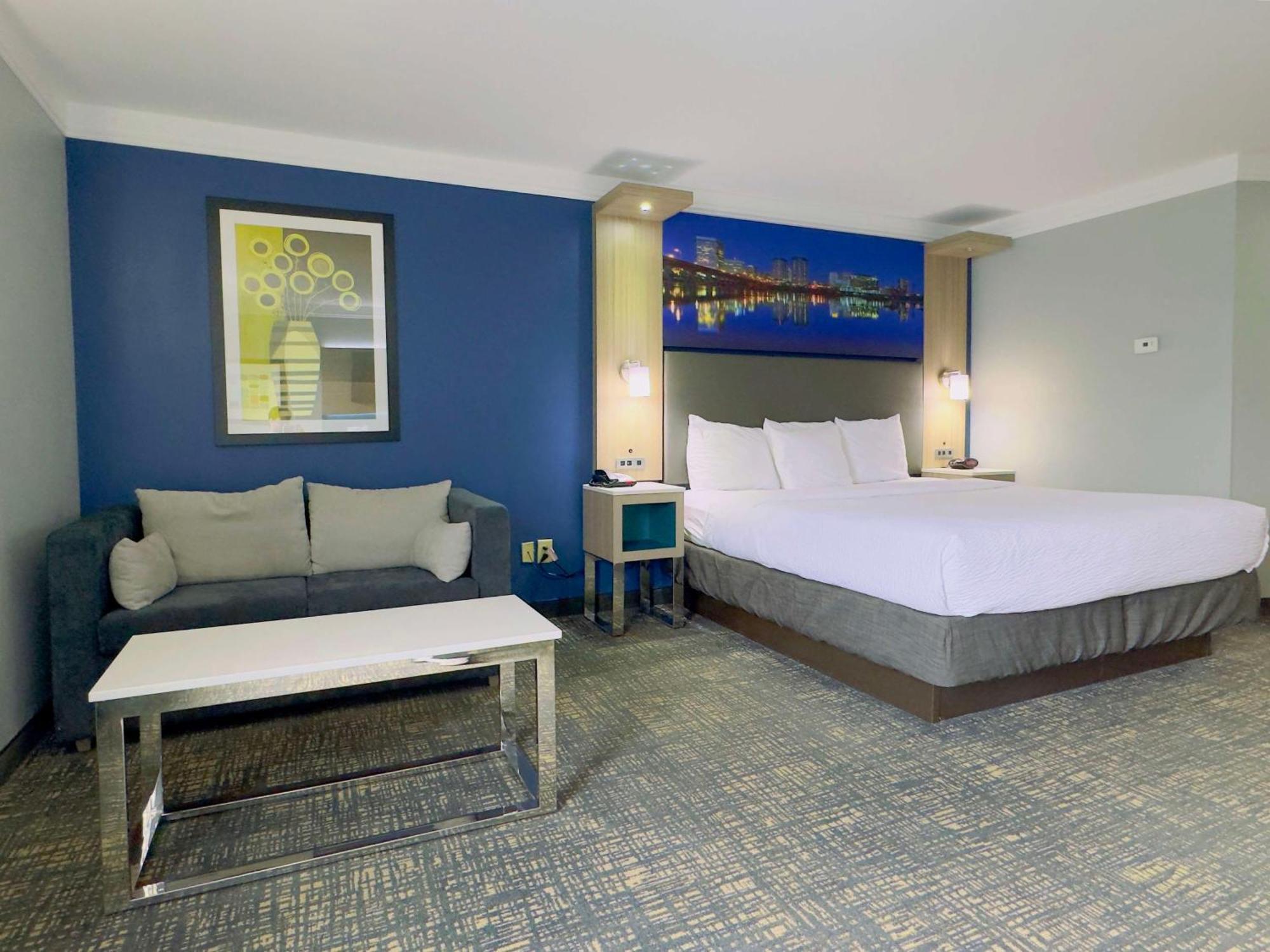 Best Western Plus Glen Allen Inn Exterior photo